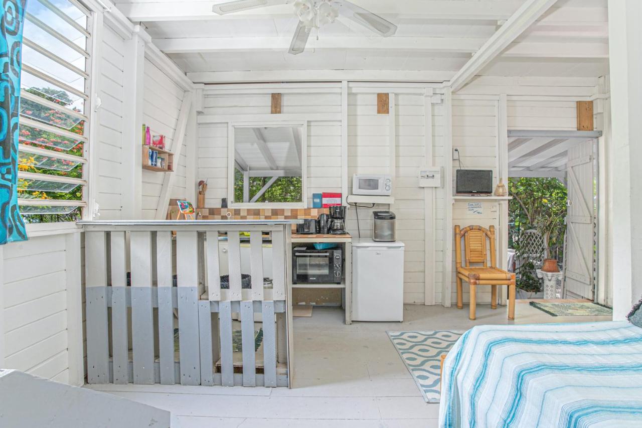 Appartement Charmant Au Carbet Avec Vue Sur La Mer 50 M² ル・カルベ エクステリア 写真