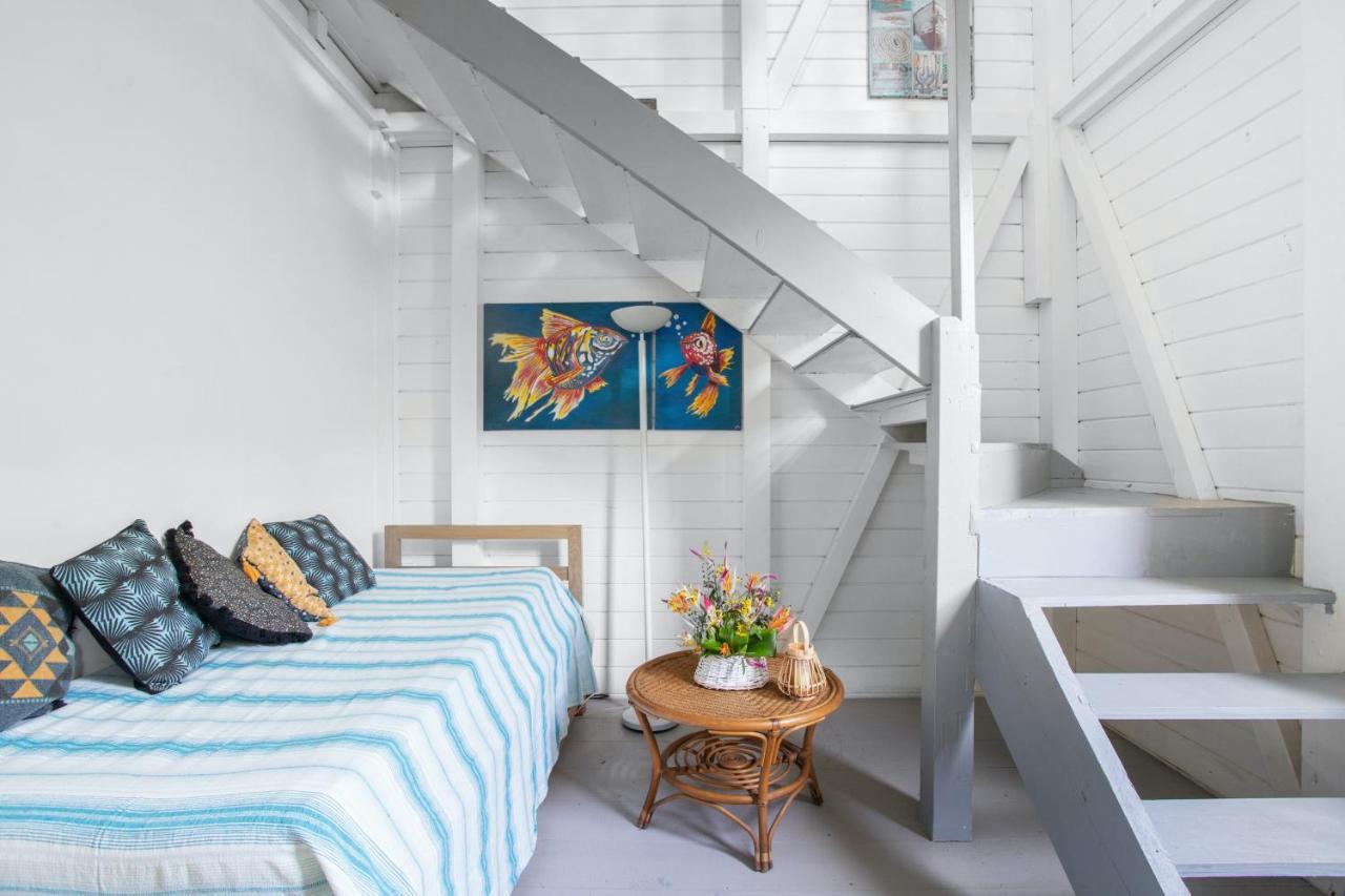 Appartement Charmant Au Carbet Avec Vue Sur La Mer 50 M² ル・カルベ エクステリア 写真