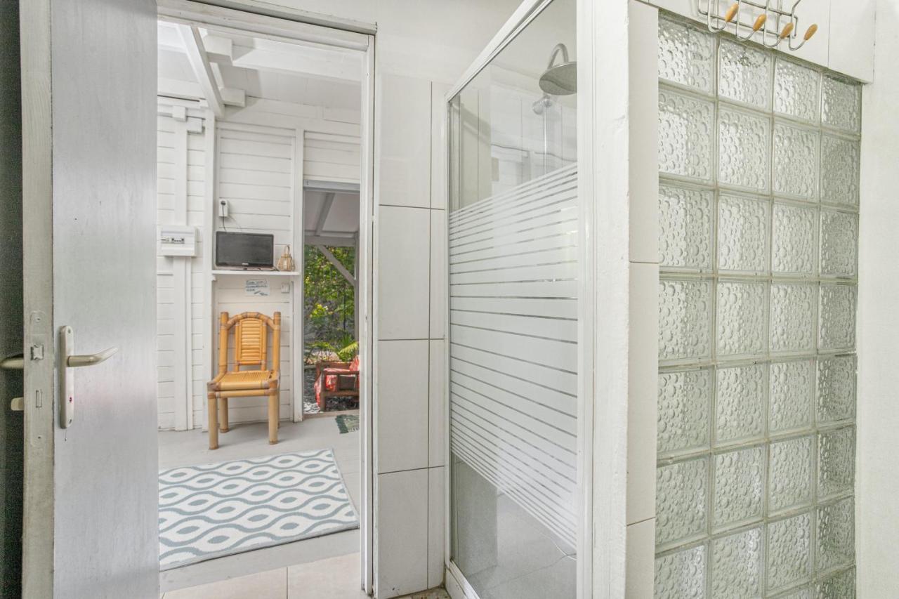 Appartement Charmant Au Carbet Avec Vue Sur La Mer 50 M² ル・カルベ エクステリア 写真